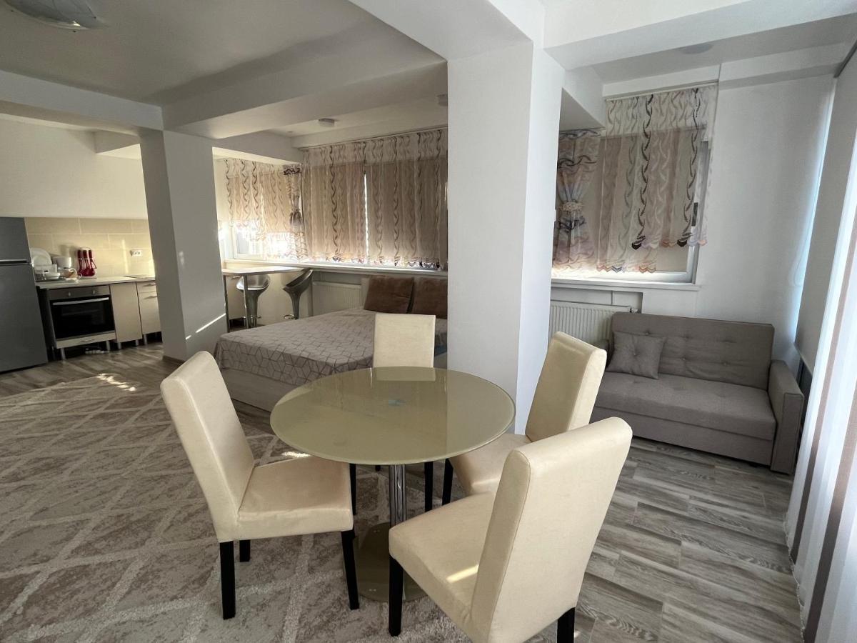 קונסטנצה Ari Apartment Bulevardul Mamaia מראה חיצוני תמונה